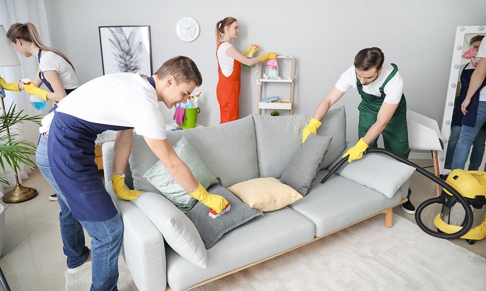 seasonal apartment cleaning